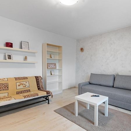 Dristor Large And Cozy Apartment Bukarest Exterior foto