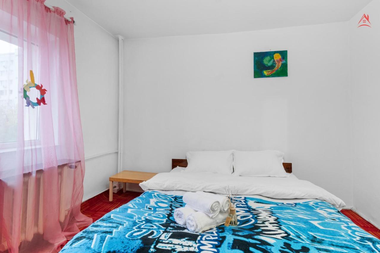 Dristor Large And Cozy Apartment Bukarest Exterior foto