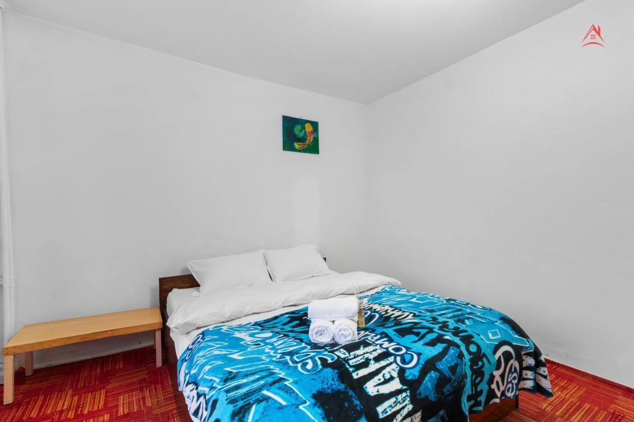 Dristor Large And Cozy Apartment Bukarest Exterior foto